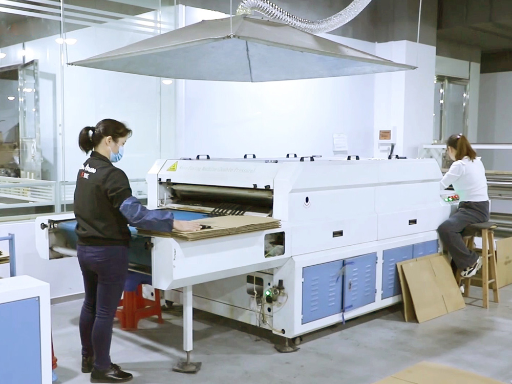 11-Hot Press Laminating Machine.jpg